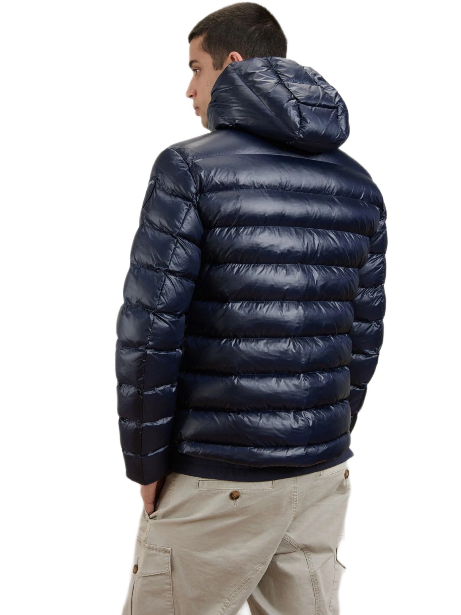 BLAUER  26WBLUC02054005958 888TB 