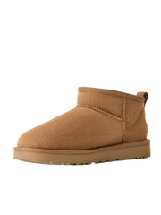 UGG  1116109 CHE 