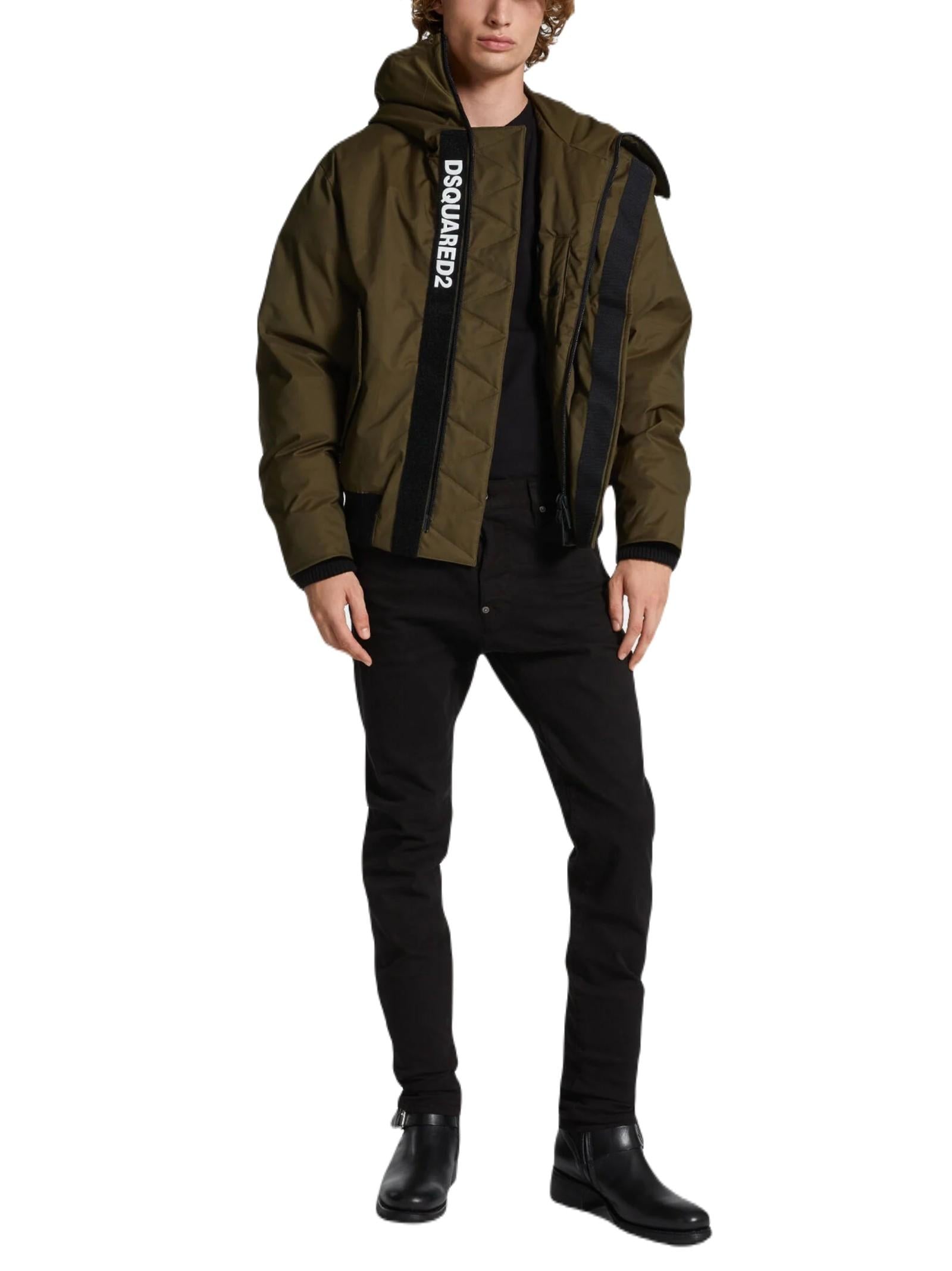 DSQUARED2 COOL GUY JEANS S74LB1492S39781 900 